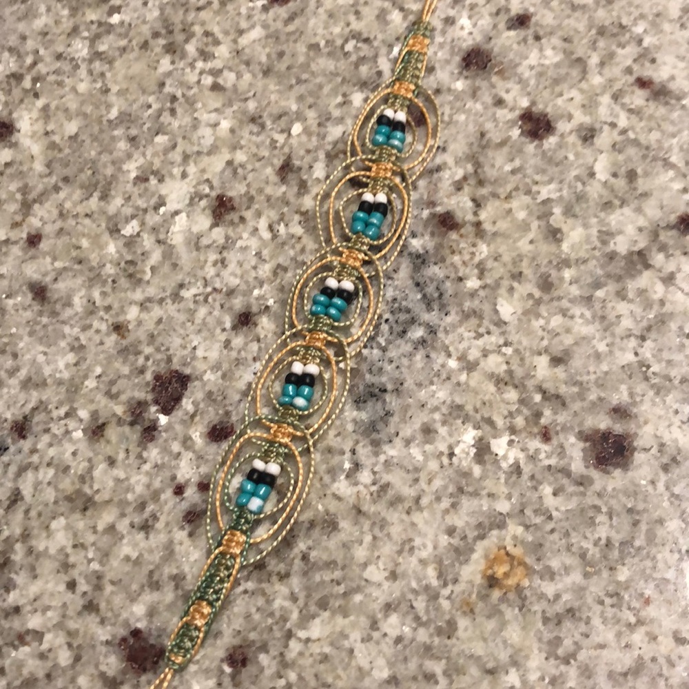 NWOT Costa Rican Bracelet